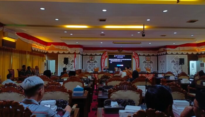 Paripurna DPRD Bahas Penyempurnaan Rapetda Desa  Dan Raperda RPJMD 2025 – 2029