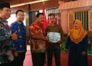 20 Penyandang Disabilitas Terima Bantuan Modal Usaha Dan Mesin Jahit Dari BAZNAS