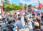 GPI Demo Tuntut Eksekutif dan Legislatif Tanggung Jawab Atas Mandeknya Pembangunan
