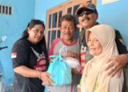 Bagikan Paket Sembako, Komando Putra Sang Fajar Tebar Berkah di Klampok