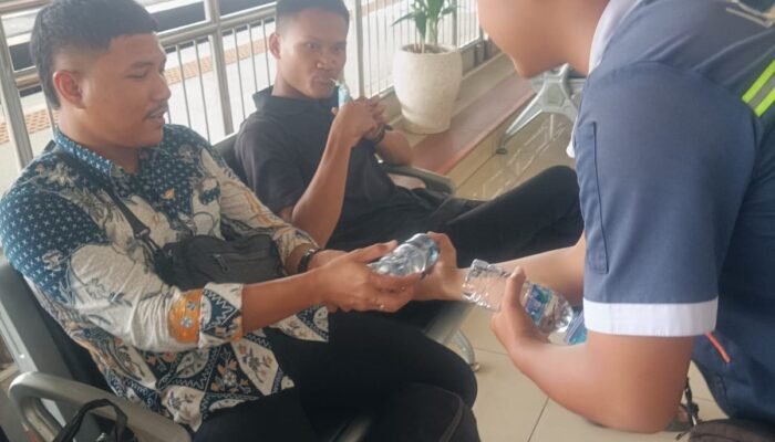 KA Kertanegara Alami Gangguan di Perlintasan Rel Antara Stasiun Ngadiluwih–Kediri, PT KAI Daop 7 Madiun Minta Maaf