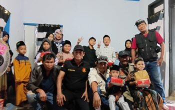 Safari Kemanusiaan AWN Belum Berakhir, Hari Ini Bagikan Santunan Untuk 20 Yatim Piatu Di Brebek