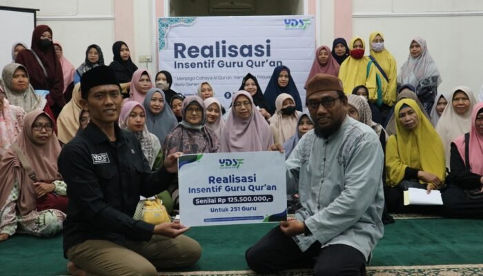 YDSF Salurkan THR Rp.3 Milyar untuk Sekitar 6.000 Guru Al-Quran di Akhir Ramadhan