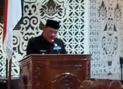 Pembacaan LKPJ Bupati TA 2024 Dalam Rapat Paripurna Dewan, Grafik Angka Kemiskinan Dan Pengangguran Di Kabupaten Nganjuk Turun