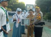 Kapolres Jadi Pembina Upacara Di SMAN 2 Nganjuk Dan Beri Ucapan Selamat Kepada 14 Siswa Berprestasi