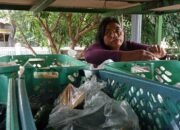 Tidak Terima BLT Kesra 900 Ribu, Janda Miskin Pedagang Sayur Keliling Cari Keadilan..