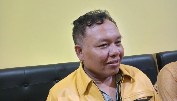 Reses M Hadi DPRD Jatim Asal Golkar Temukan Keluhan Warga Atas Kurang Singkronnya Kebijakan Walkot Kediri dengan Kadis