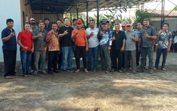 Diskusi  Politik Ala  Banyu Biru Djarot Di Prambon Bernuansa Marhaenis
