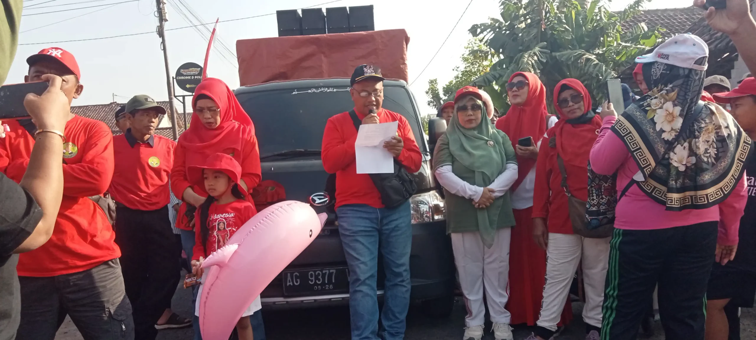 Hj Ruminah Deklarasikan Diri Maju Pilkades 2027, Ribuan Peserta Jalan Sehat Mengamini 5 IMG20260830071904 scaled