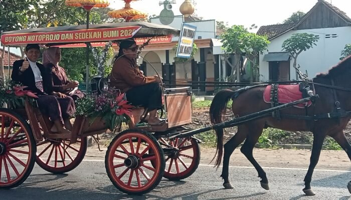 Puguh Hernanto : Pawai Boyong Hambangun Projo Sarana Edukasi Sejarah Untuk Generasi Melinial