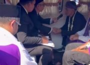 Nikah Massal di Dalam VW Kombi Pecahkan Rekor MURI, 53 Pasangan Resmi Dapat Pengakuan Negara di Kota Kediri