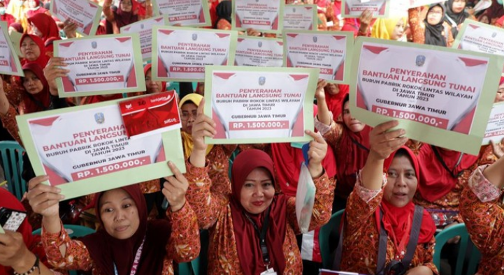 Ini Rahasia Sukses Perempuan Jawa Timur di Industri Hasil Tembakau!