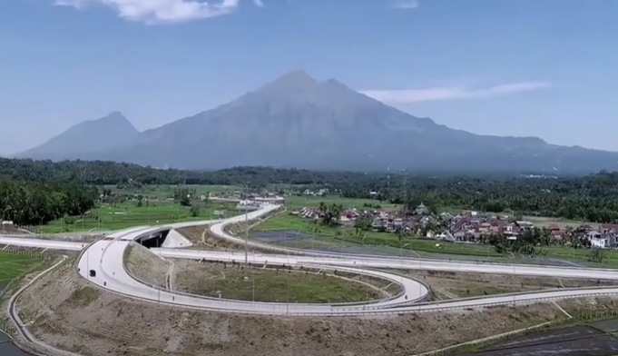 Ini Rahasia Sukses Presiden Jokowi Bangun 'Raja' Jalan Tol!