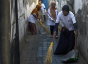 Inisiatif Bersih-Bersih Surakarta: 500 Relawan Bersihkan Kampung Batik Laweyan!