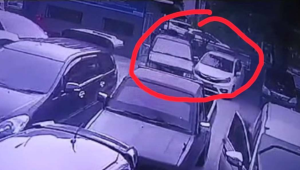 Insiden Parkir di Suzuya Lhokseumawe: Mobil Pick Up Menyerempet Mobil Korban