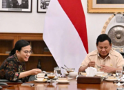 Istana Pasang Badan, Bantah Keras Isu Sri Mulyani Cabut dari Kabinet