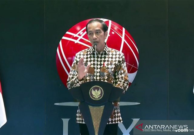 Presiden Jokowi Buka Perdagangan Saham 2022, Pergerakan IHSG Menghijau