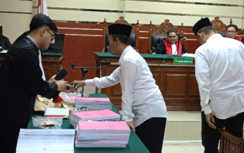 Jaksa Tuntut Sutrisno Sembilan Tahun Penjara dan Uang Pengganti Rp3,5 Miliar