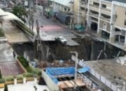 Jalan di Depan RS Vajira Ambles, Bentuk Lubang Raksasa Sedalam 50 Meter