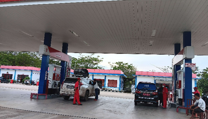 Jantung Kota Jambi Berdenyut! Kendaraan Padat Merayap Tapi Lancar