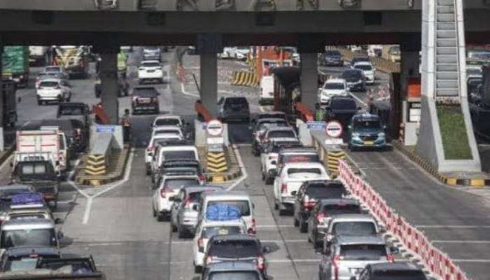 Judul Menggemparkan! Ratusan Ribu Kendaraan ‘Kabur’ dari Jabodetabek Jelang Lebaran