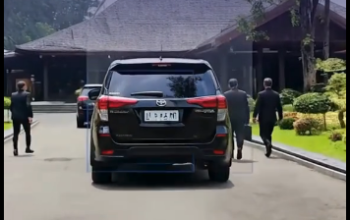 KPK Geledah Ruang Kerja Bupati Tulungagung Cari Bukti Tambahan Kasus Pemerasan OPD