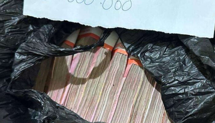 KPK Ungkap Temuan Uang Korupsi Miliaran Rupiah Dalam Karung Saat Operasi Tangkap Tangan