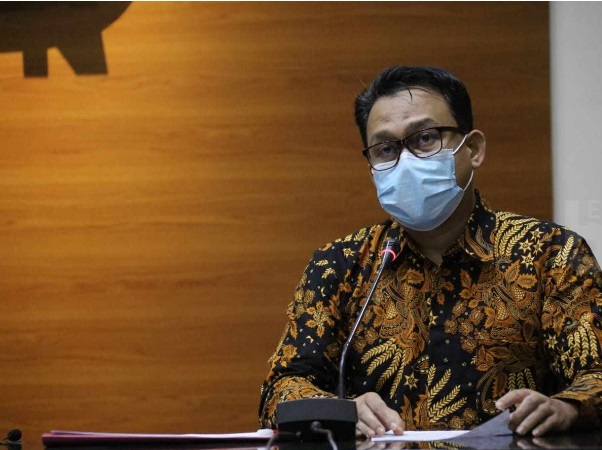 Penyidik KPK Seret dan Periksa Bupati Tulungagung Maryoto Birowo