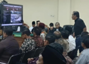 Bongkar rincian suap Camat Banyakan dalam pengisian perangkat desa Kediri. Kades Parang ungkap setoran Rp30-40 juta per jago melalui Kades Jabon.