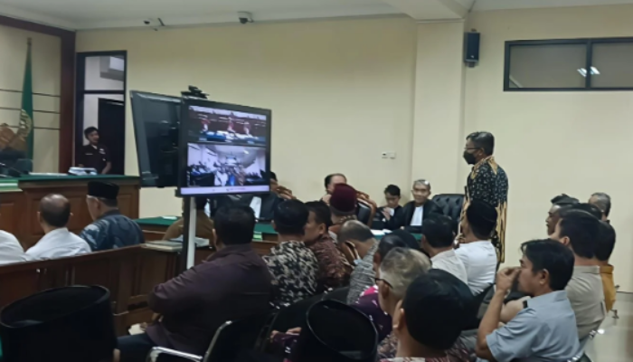 Kades Puhjarak Mencla Mencle, Camat Plemahan Bantah Terima Suap Perangkat Desa Kediri