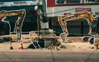 Kejar Target 18 Agustus, Proyek Crossing Drainase Bikin Jalan Panglima Sudirman Kediri Ditutup Total