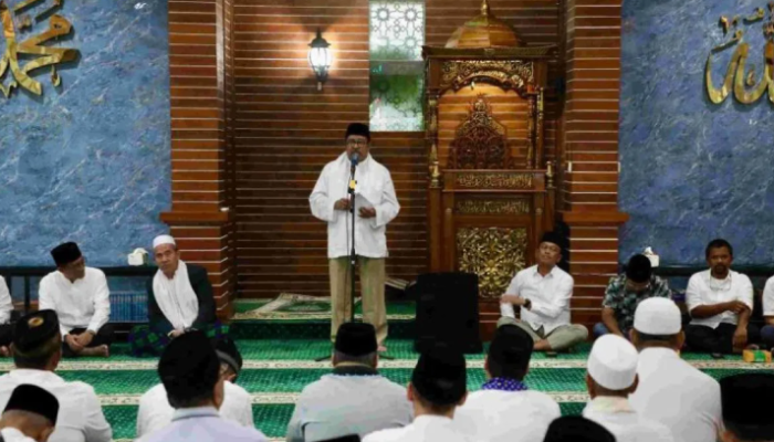 Kejutan Ramadan! Rano Karno Beri Hadiah Umrah Gratis untuk Marbut Masjid: Ini Syaratnya