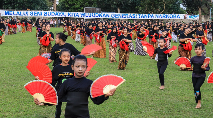 Kelurahan Ngronggo Kota Kediri, Cetak Sejarah Lewat Beksan Jaranan Ngangeni dan Semangat HANI 2025
