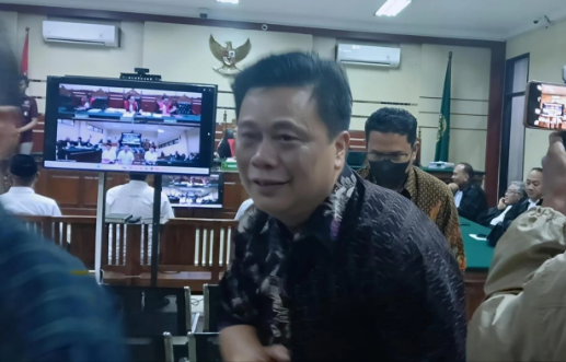 Kepada Dinas Perhubungan Kediri Nizam Subekti Terima Suap 120 Juta, Eks Camat Pare Mengelak