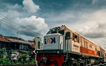 Kereta Api Sangkuriang Terlambat 13 Menit Akibat Tabrak Orang Tidak Dikenal di Sidoarjo