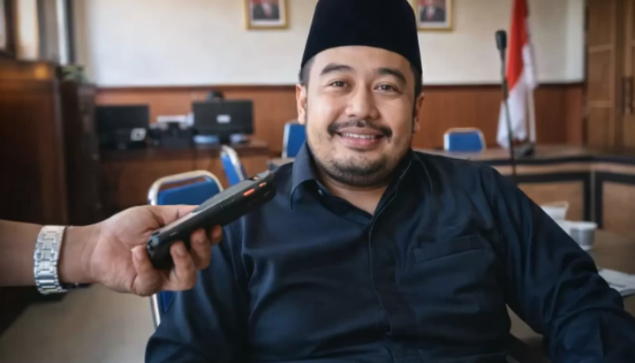 Kinerja Pelayanan Publik Bangkalan Disorot Tajam Fraksi PAN Desak Evaluasi 3 Sektor Birokrasi