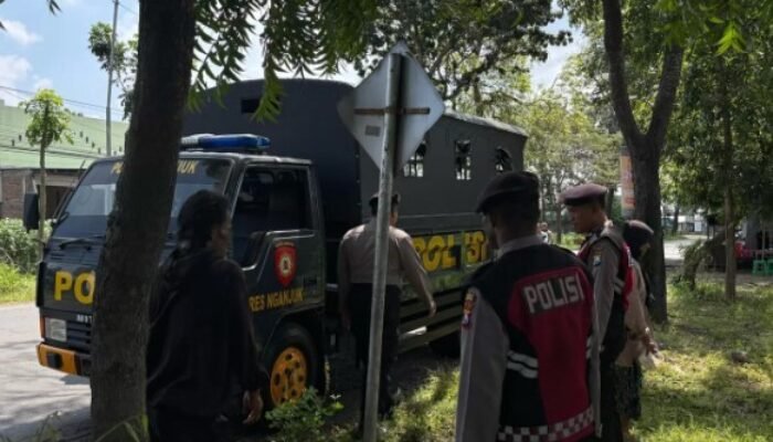 Lampu Merah Jlumpang Jadi Kuburan Premanisme: Polisi Ringkus ‘Penguasa’ Recehan