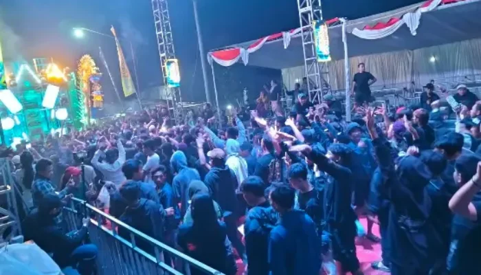 Langit Sawentar Blitar Gemelegar Exotic Karnival 2026 Bikin Ribuan Warga Tumpah ke Jalan