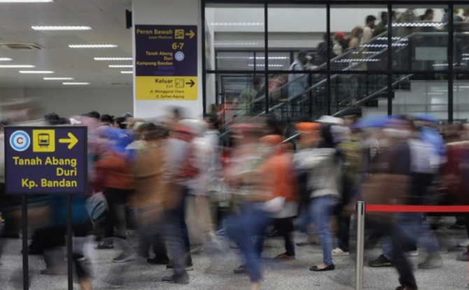 Lonjakan Penumpang KRL di Stasiun Ancol Capai 3.170 Orang pada Hari Sabtu