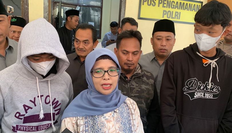 Mak Rini, Cabup Blitar Cabut Laporan Terkait Pengrusakan Alat Peraga Kampanye