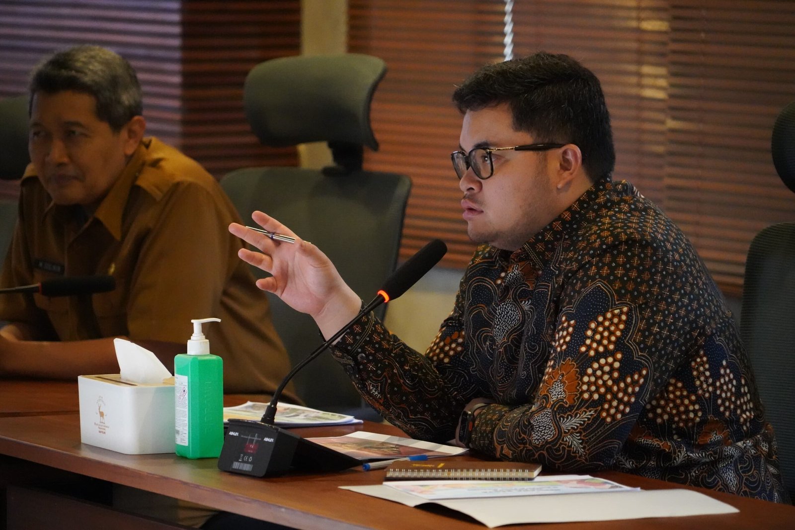 Bupati Kediri Mas Dhito Beri Instruksi Tegas ke PUPR, Prioritaskan Perbaikan Jalan Kabupaten