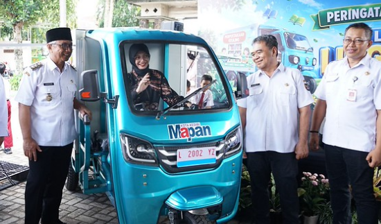 Mbak Wali Luncurkan Inovasi Perpustakaan Keliling Ramah Lingkungan Berbasis Motor Listrik