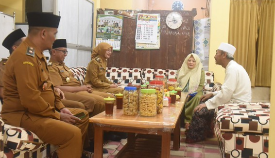 Mbak Wali dan Gus Qowim Perkuat Sinergi Umaro dan Ulama Kediri Lewat Safari Pesantren