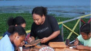 Dinas Koperasi dan Usaha Mikro Kecil Menengah Bina Usaha ekonomi kreatif pemuda Jayapura