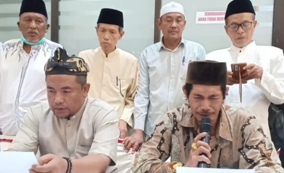 Mempelai Pria Yang Kawini Kambing Betina Taubat dan Nangis Sesenggukan