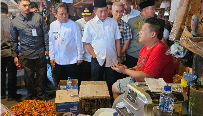 Mendagri Tito Sidak Pasar Induk: Ada yang Stabil, Tapi Komoditas Ini Naik Lagi