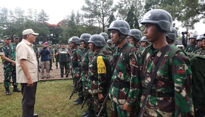 Menhan Sjafrie Sjamsoeddin Awasi Langsung Proses Pendidikan di Sekolah Calon Tamtama Rindam XIV/Hasanuddin