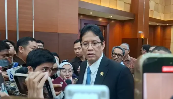 Langkah Tegas Menkeu Purbaya Gandeng TNI Polri Sikat Mafia Rokok Ilegal