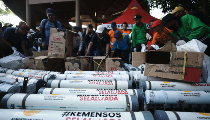 Mensos Ajak Warga Bali Bersatu Jaga Kebersihan Lingkungan dalam Kerja Bakti Massal