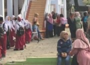 Miris, 20 Guru P3K SD di Blitar Gugat Cerai Suami karena Gaji Lebih Rendah